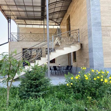 Artashat Rubenyan Guest House מראה חיצוני תמונה