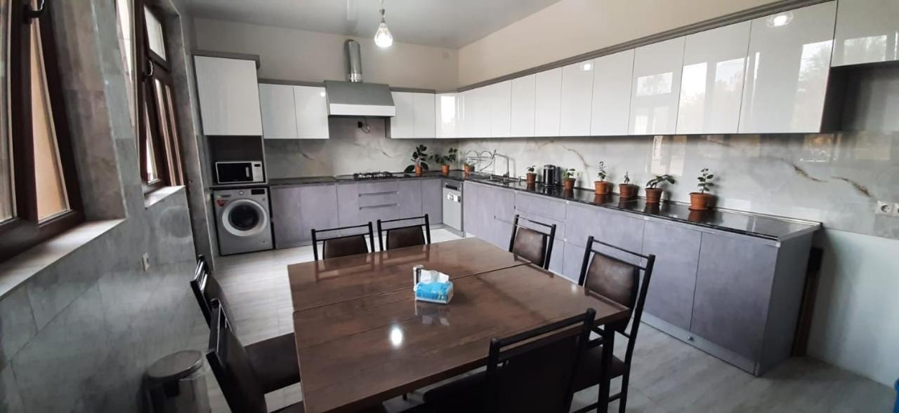 Artashat Rubenyan Guest House מראה חיצוני תמונה